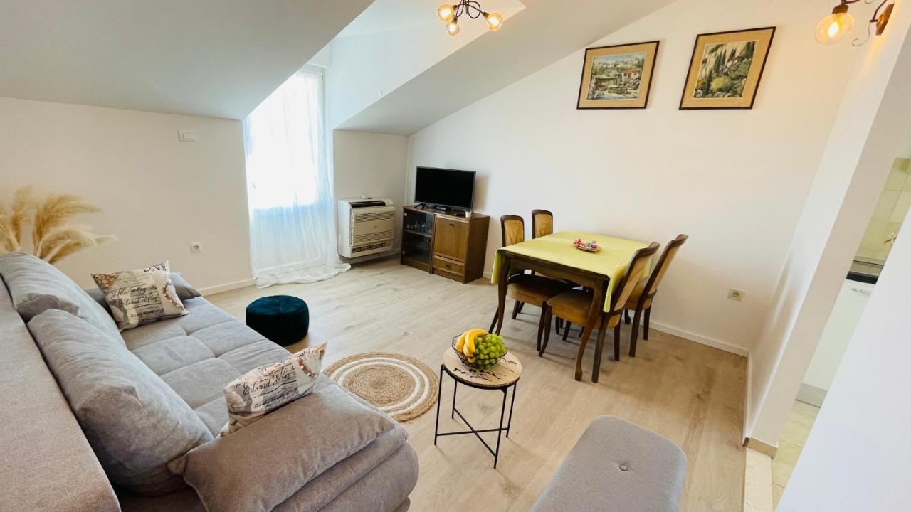 Apartman Luka Split Buitenkant foto